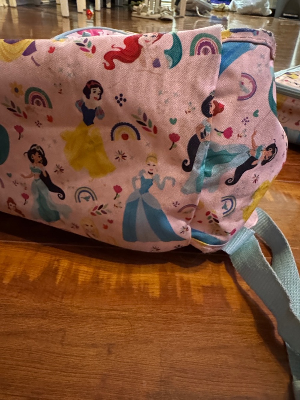Simple Modern Bookbag LARGE size and Insulated Lunch Bag DISNEY PRINCESSES - Picture 4 of 10